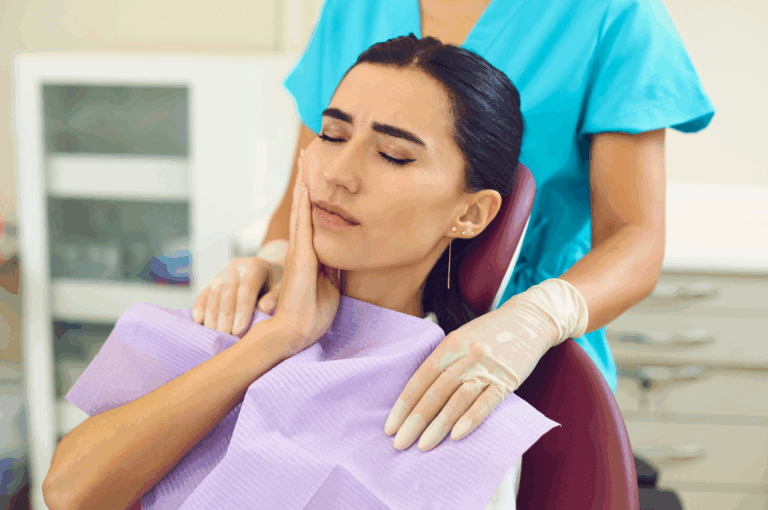 dental emergency, tooth cavities, dental cavities, Patient receiving supportive care for jaw tension and tooth pain symptoms